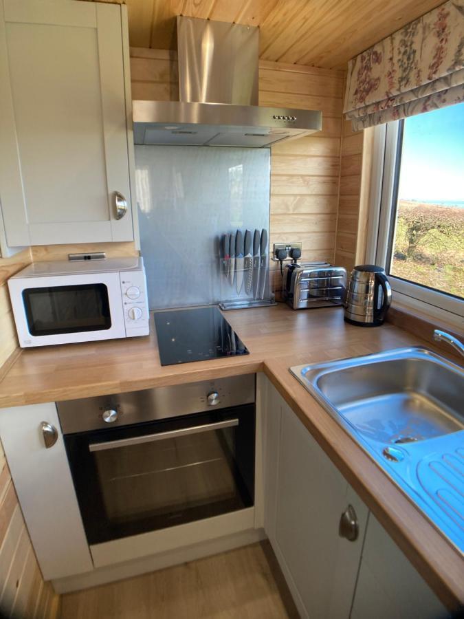 The Cedar Tiny House Villa Coldingham Exterior photo