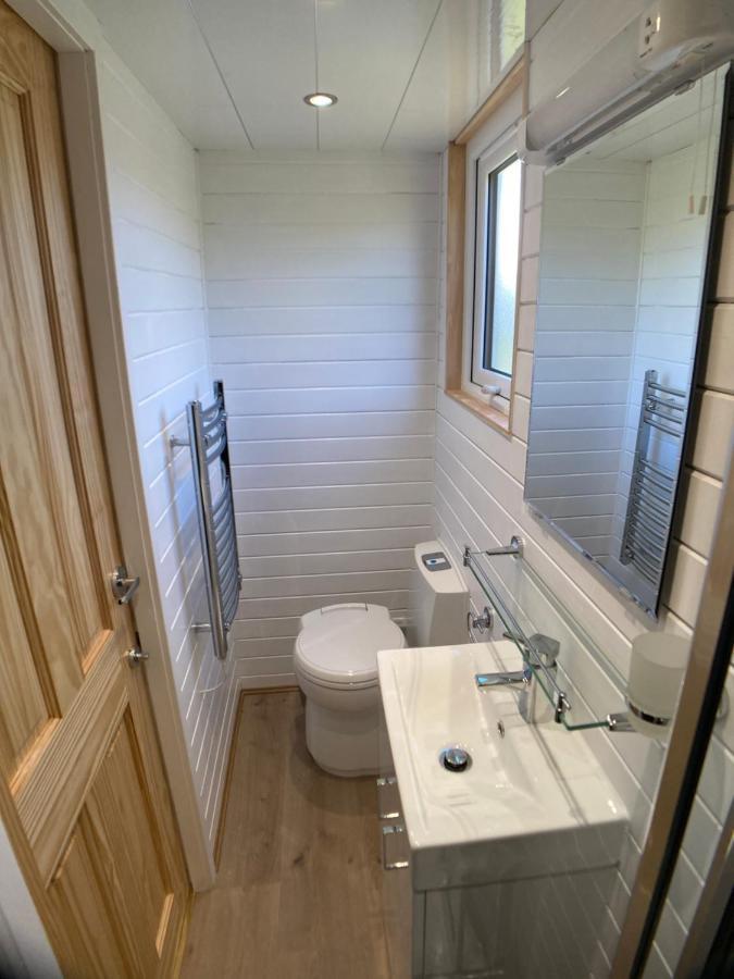 The Cedar Tiny House Villa Coldingham Exterior photo