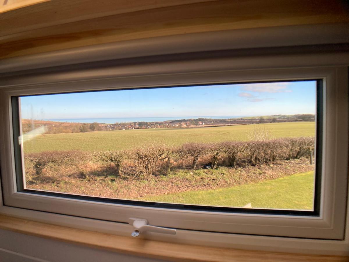 The Cedar Tiny House Villa Coldingham Exterior photo