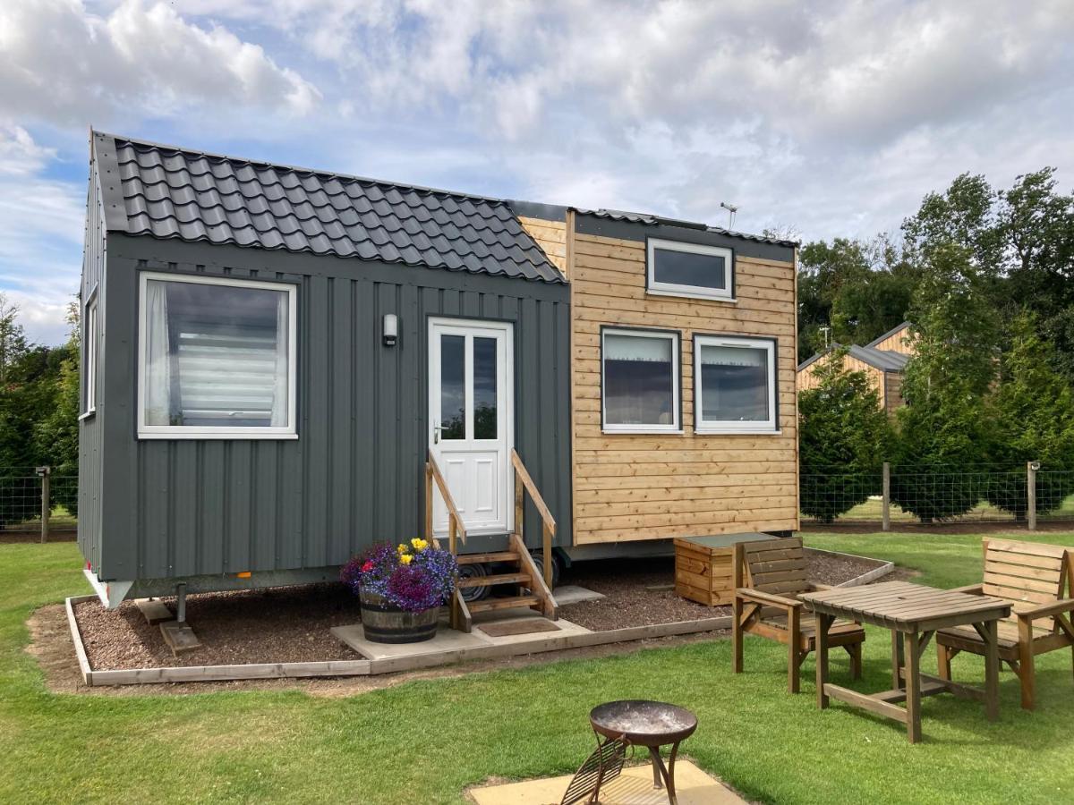 The Cedar Tiny House Villa Coldingham Exterior photo
